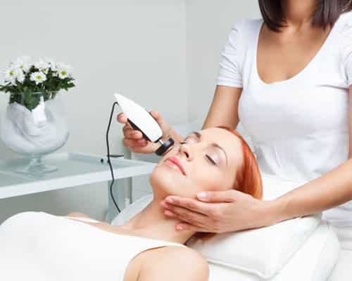 Radiofrequency applicator used on a body area